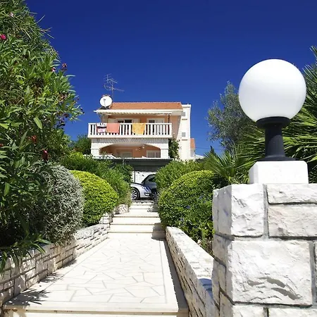 דירה Gradina 9273b