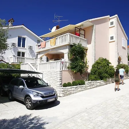 דירה Gradina 9273b